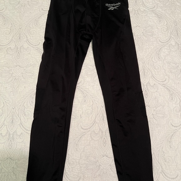 Men’s Reebok running pants - Picture 2 of 2